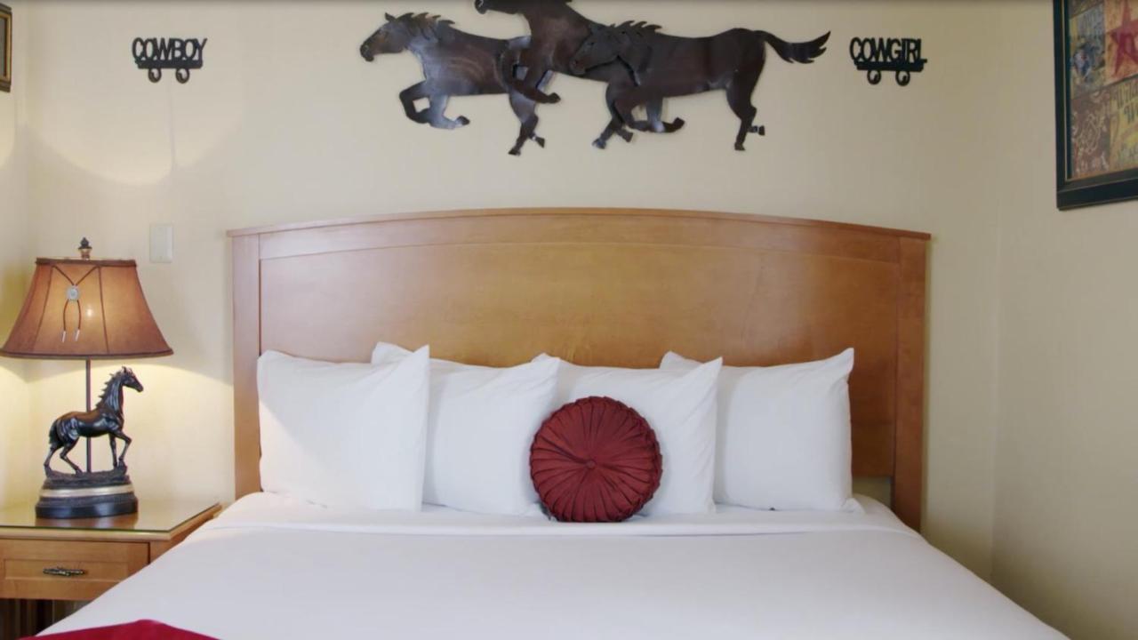 Historic Plains Hotel Шаєнн Екстер'єр фото