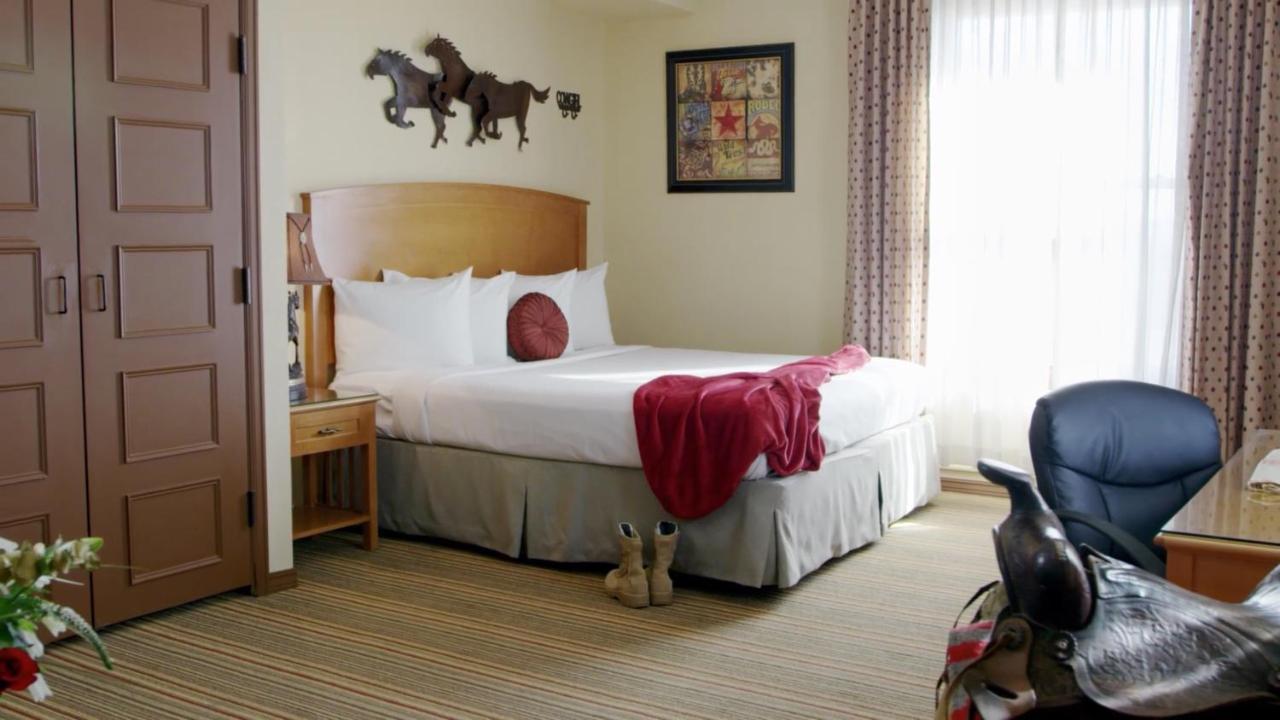 Historic Plains Hotel Шаєнн Екстер'єр фото